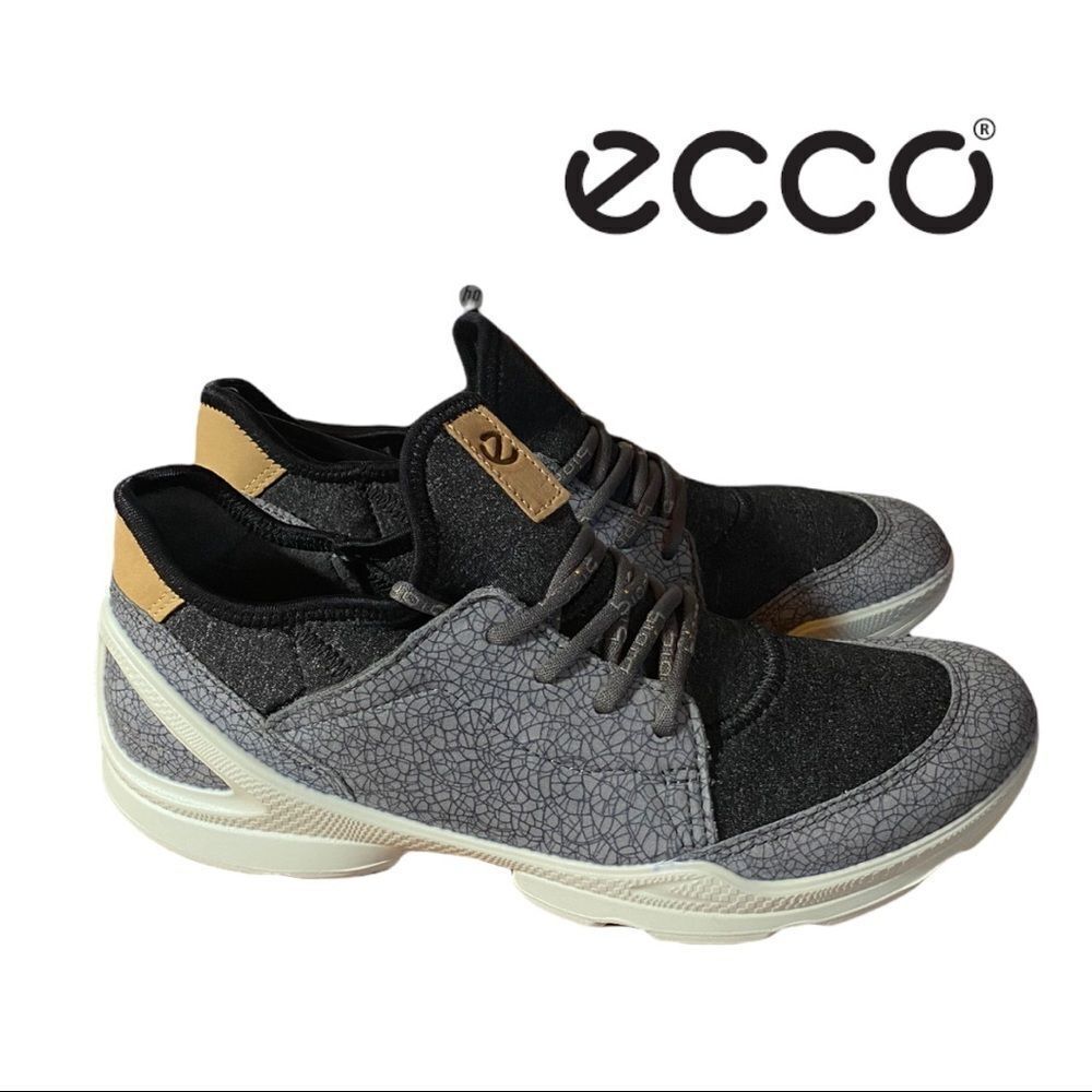 New in Box NIB ECCO Biom Street Titanium Black Women's Shoes Sneakers 35 4 4.5